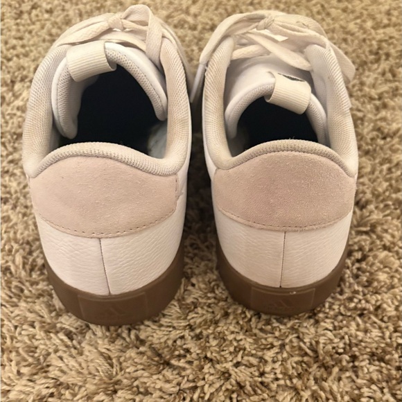 Adidas VI Court Women's Sneakers - Picture 4 of 5